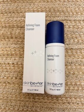 Refining Foam Cleanser